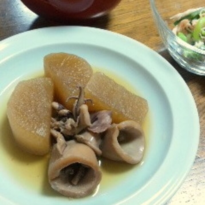 安い旨い！イカと大根の煮物